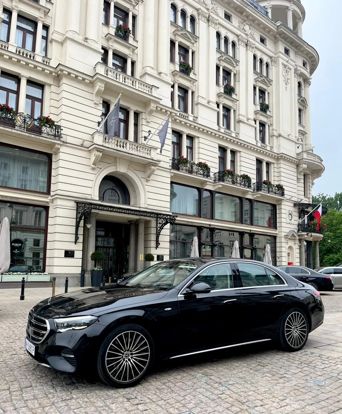 Luxury-transfers-for-vip-Poland-Transfers Luxury-transfers-for-vip-Poland-Transfers