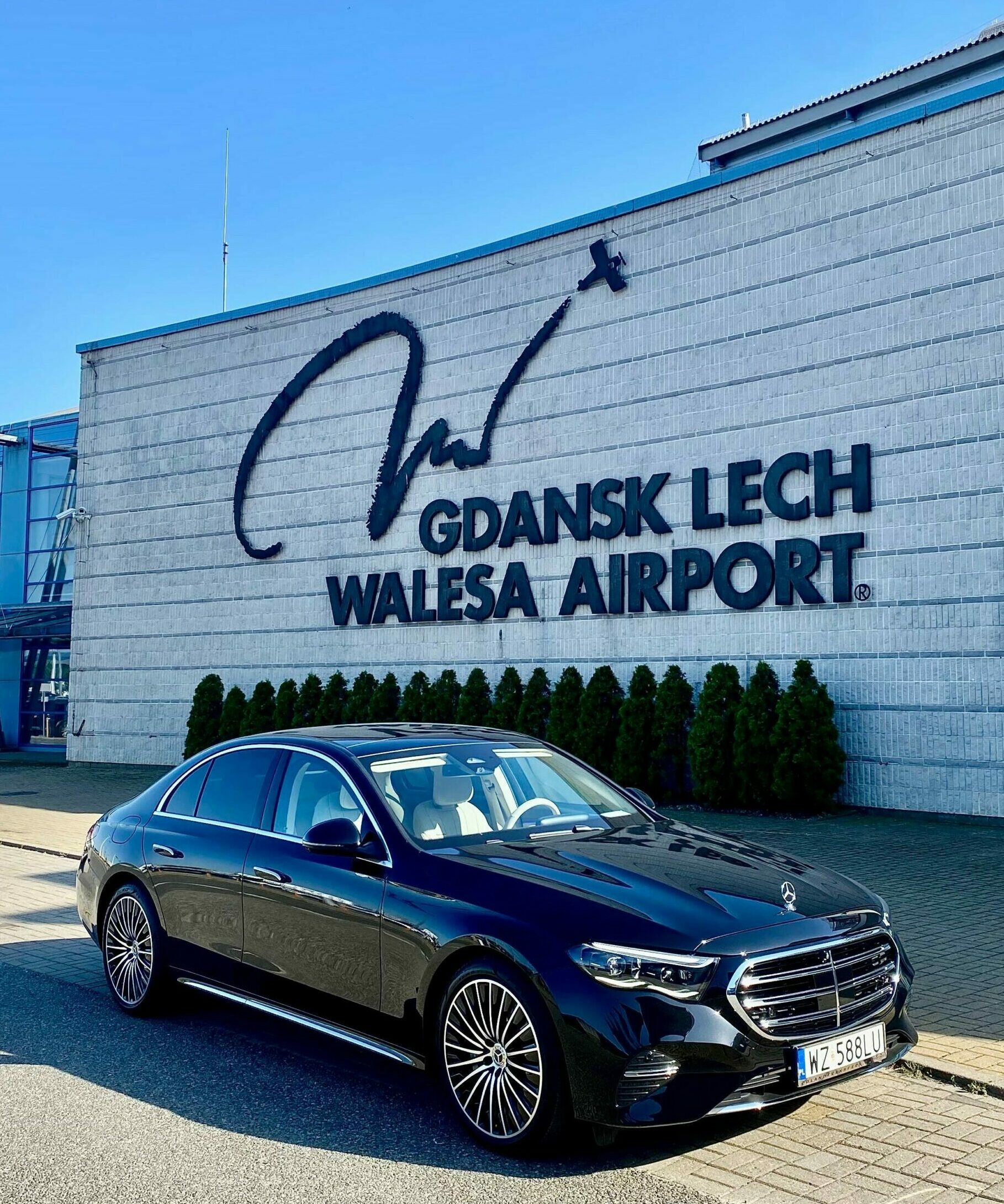 VIP airport transfers Warsaw & Poland VIP airport transfers Warsaw & Poland